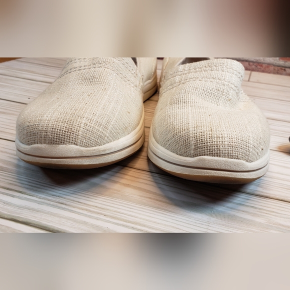 Clarks Cloudsteppers Off-White canvas slip-on shoes size 6½ (sa208) - Picture 4 of 7